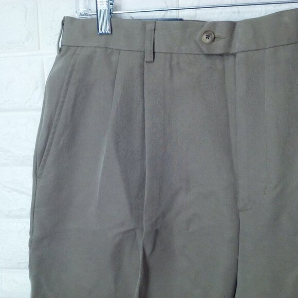 NWT Deadstock 90s Bobby Jones Players Shorts -36 Pleated Microfiber 4-Pocket Tan - Picture 1 of 11